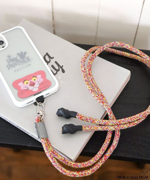 〖代購〗【PINK PANTHER×BAYFLOW】ストラップ付iPhone13/14ケース 粉紅豹頑皮豹
