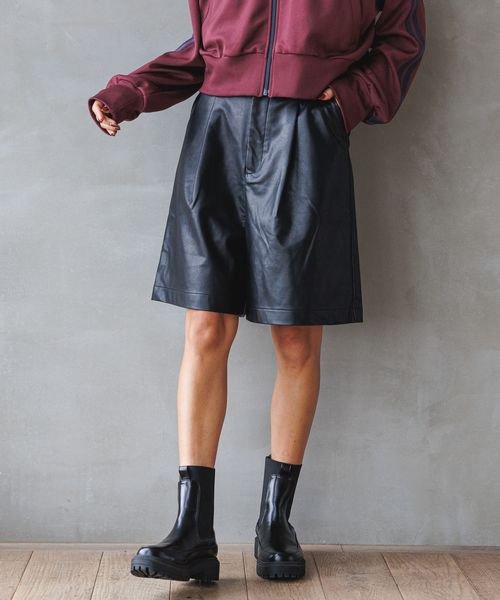 〖代購〗エコレザーショートパンツ